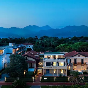5* Hotell Byron